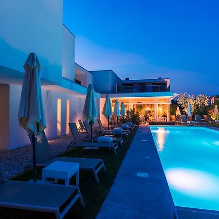 Hotel Maximilian บาร์โดลิโน ภายนอก รูปภาพ