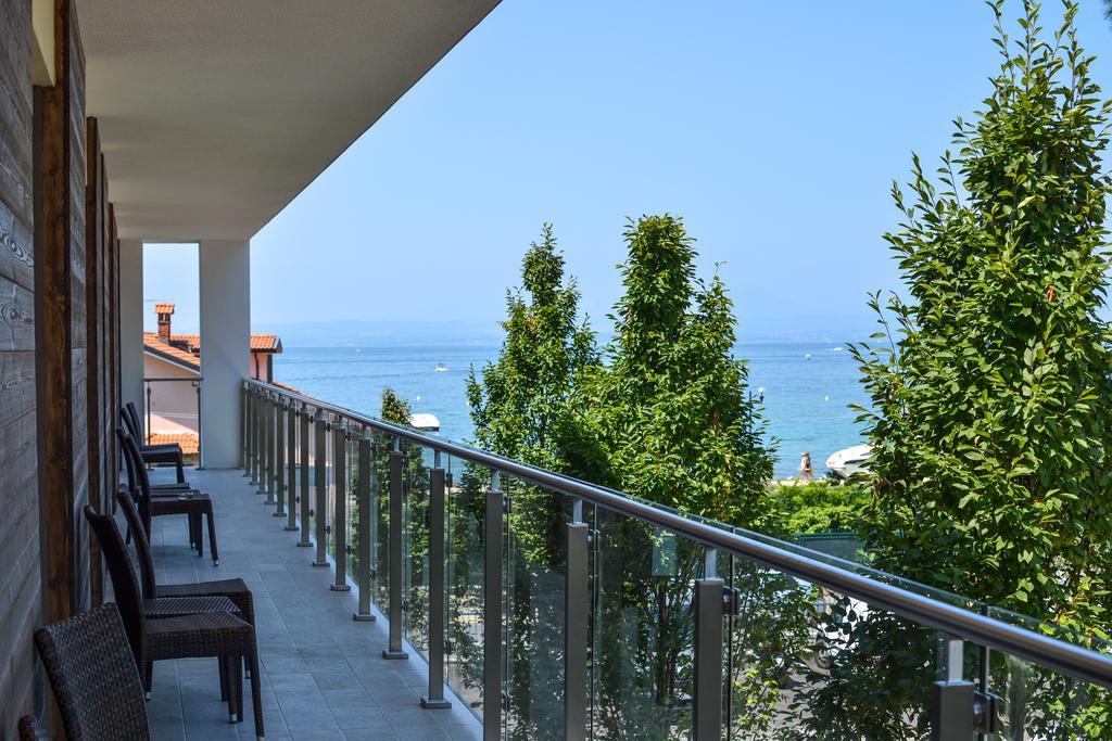 Hotel Maximilian บาร์โดลิโน ภายนอก รูปภาพ