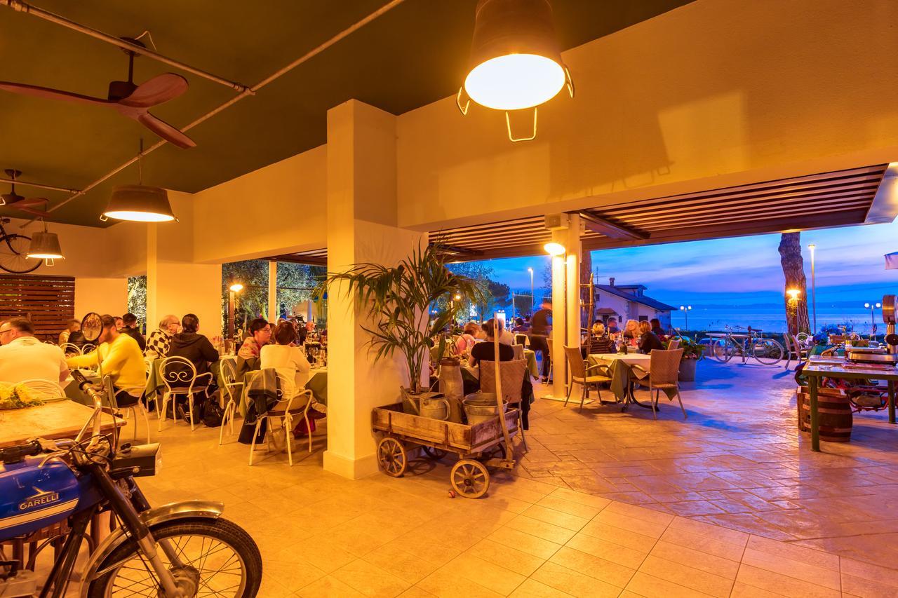 Hotel Maximilian บาร์โดลิโน ภายนอก รูปภาพ