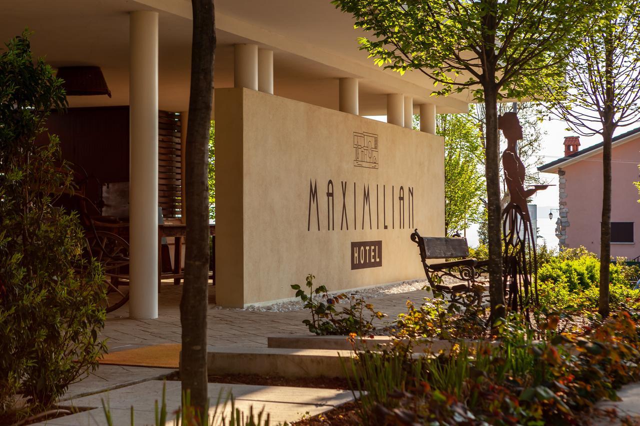 Hotel Maximilian บาร์โดลิโน ภายนอก รูปภาพ